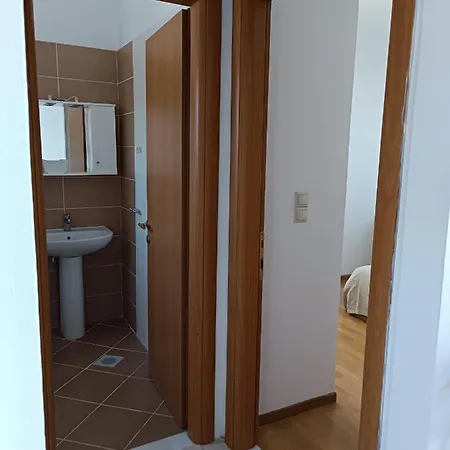Apartament Little House With View *