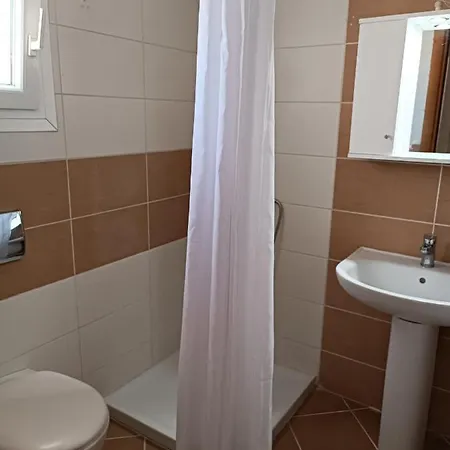 Apartament Little House With View *